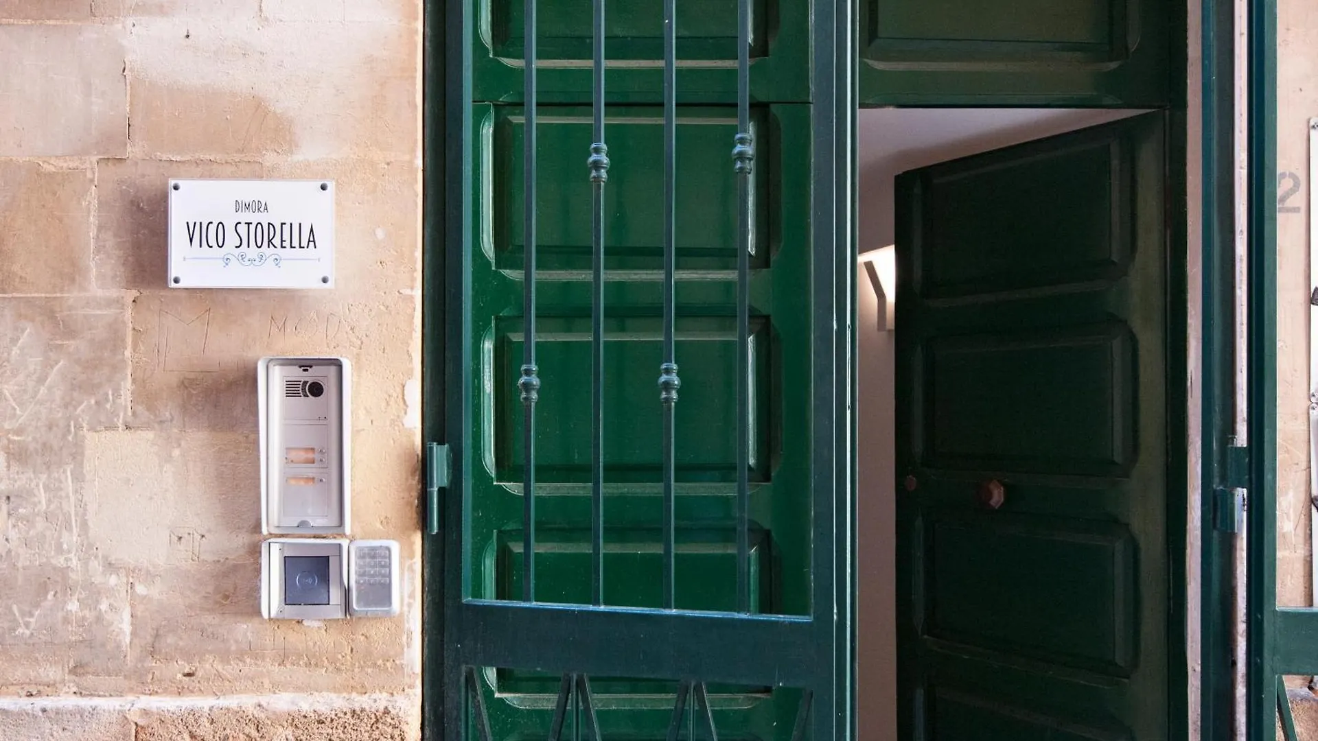 Dimora Vico Storella Lecce Bed & Breakfast