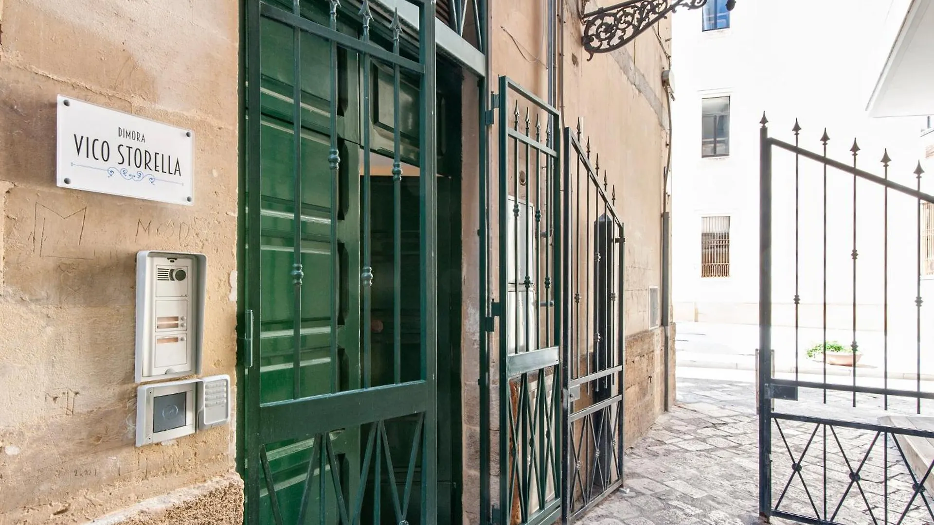 Dimora Vico Storella Lecce Italy