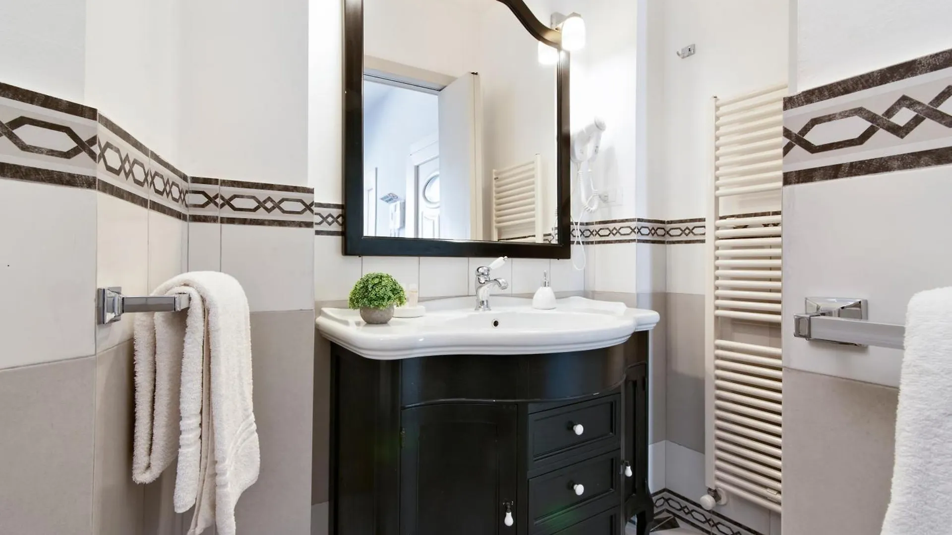 Dimora Vico Storella Lecce Bed & Breakfast